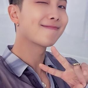 BTS | RM PROOF COMPACT